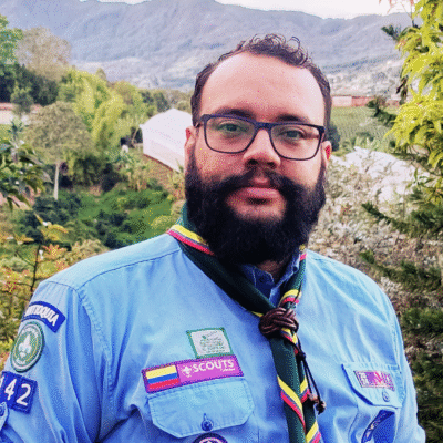 Jonathan León CNC - Comisionado Nacional Caminantes Scouts de Colombia